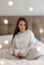 Fashion Continental Women's Oversized Pullover Hoodie – White | Fleece Sweatshirt - Image 3